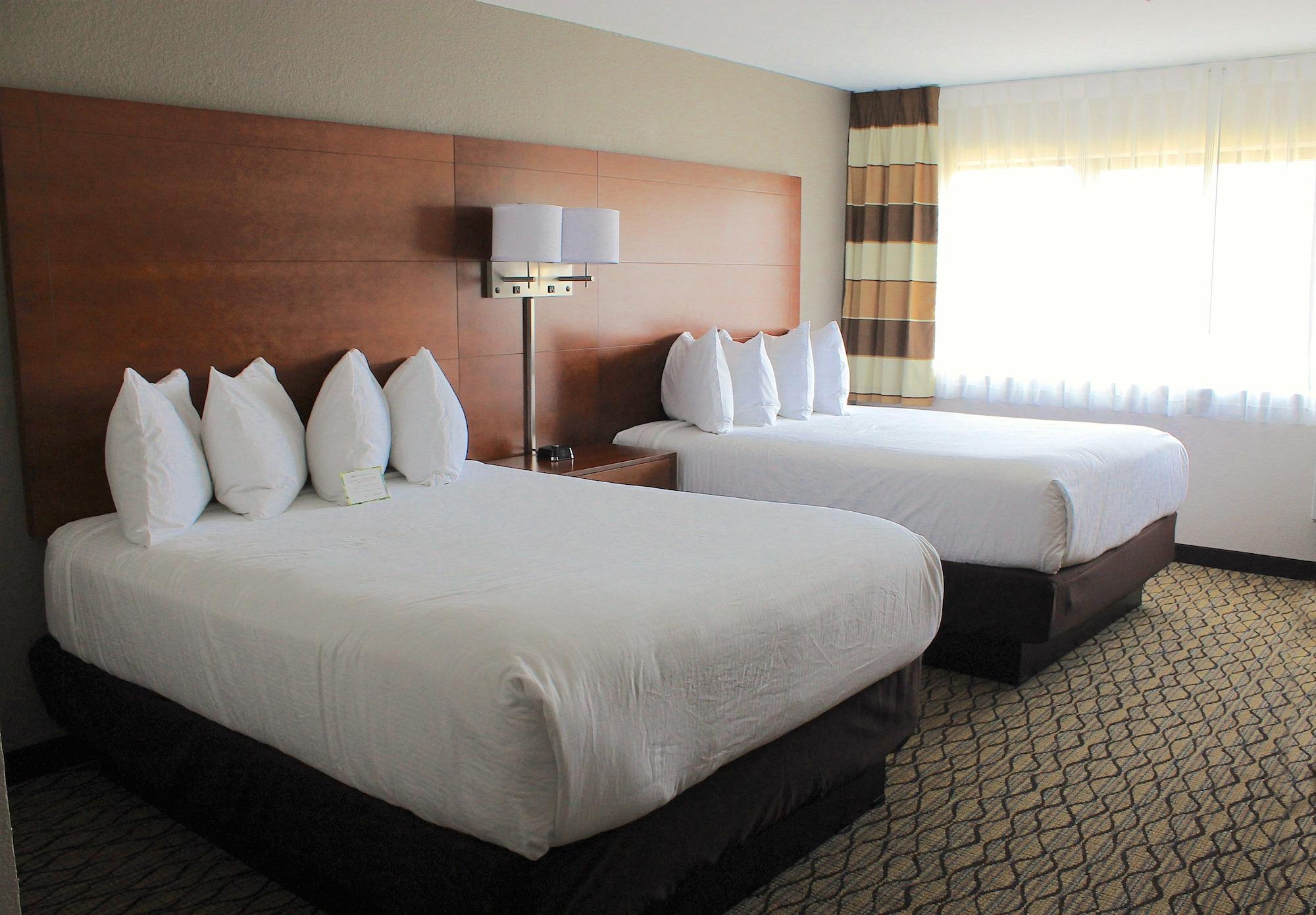 Wyndham Garden Форт Уейн Екстериор снимка