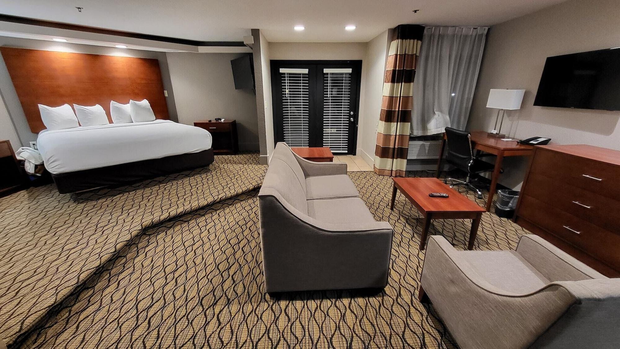 Wyndham Garden Форт Уейн Екстериор снимка