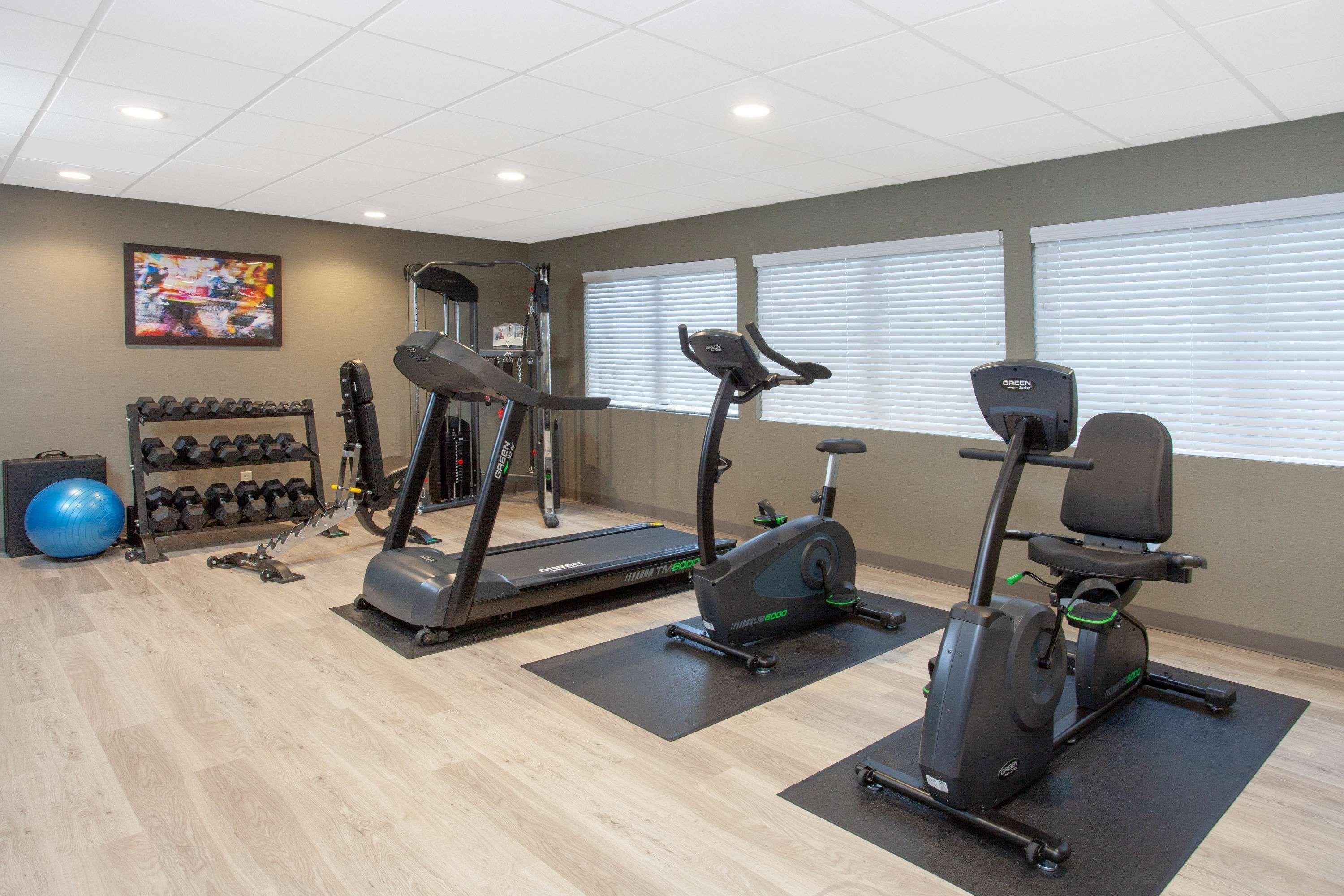 Wyndham Garden Форт Уейн Екстериор снимка